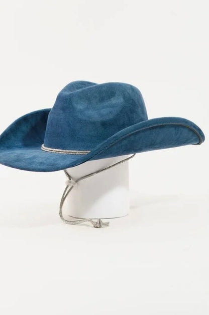 Glam Faux Suede Cowboy Hat – Stylish Rhinestone Band for a Western Look