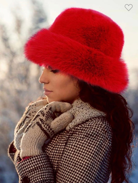 Faux fur style plush bucket hat
