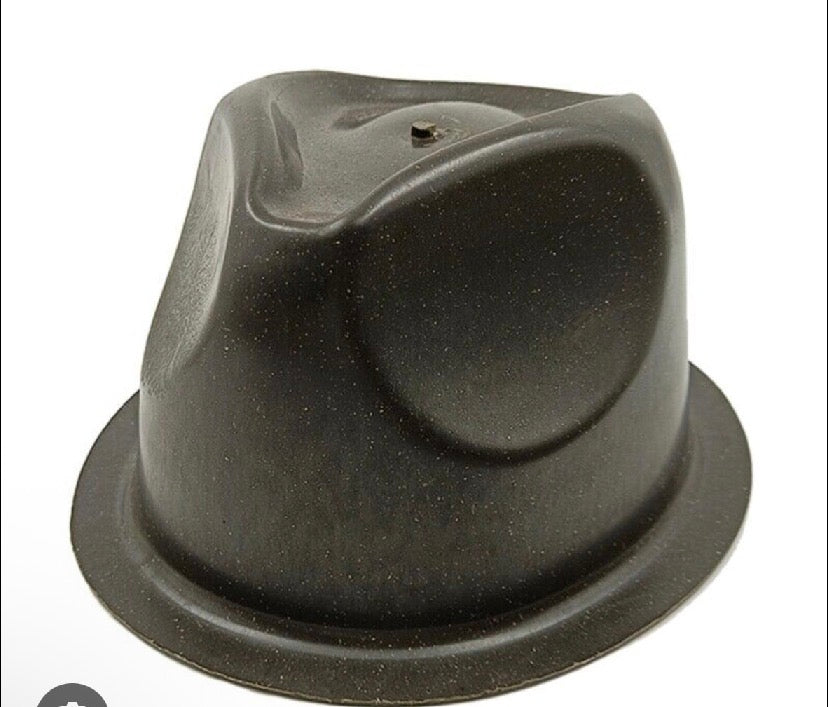 Brown and khaki 58cm fedora hat set