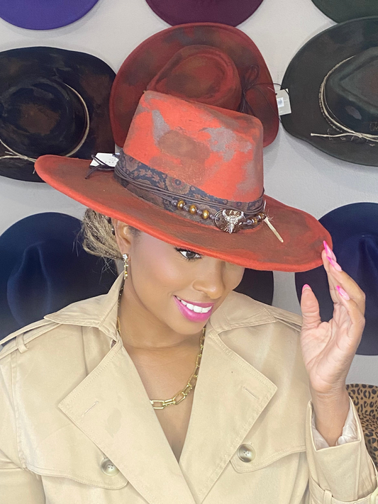 WESTERN-STYLE DISTRESSED RUST FELT HAT