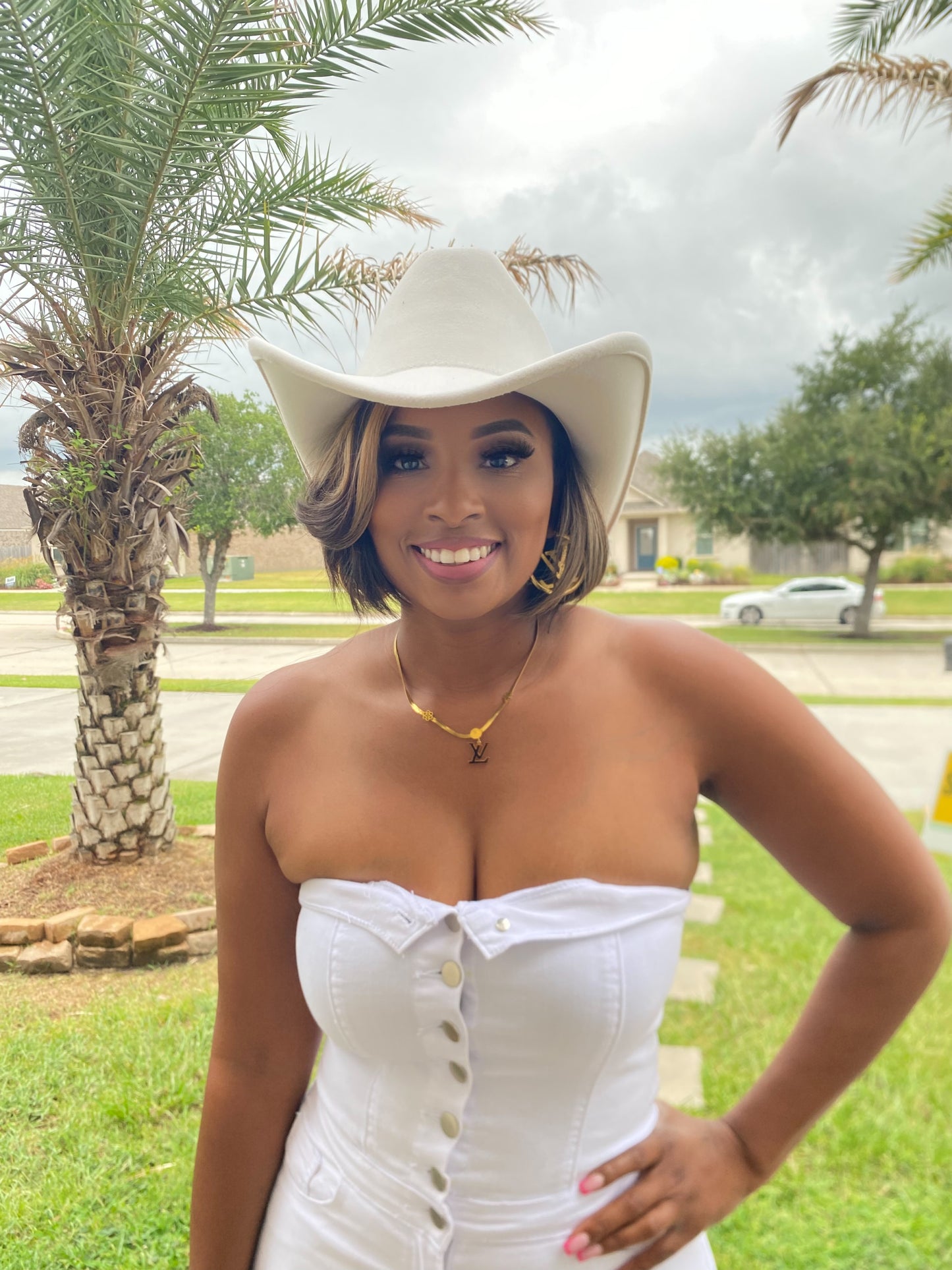 Bold Brim Size 60cm XL Cowboy Hat – Black or White
