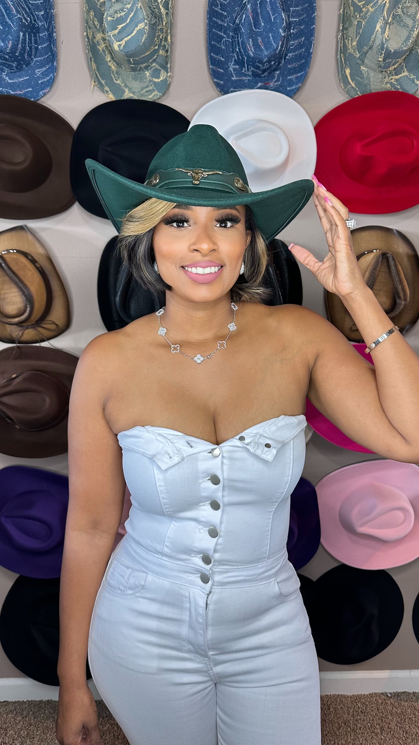 Ranch Luxe Unisex Cowboy Hat Collection (Includes Hat Accessory) | 58cm M/L